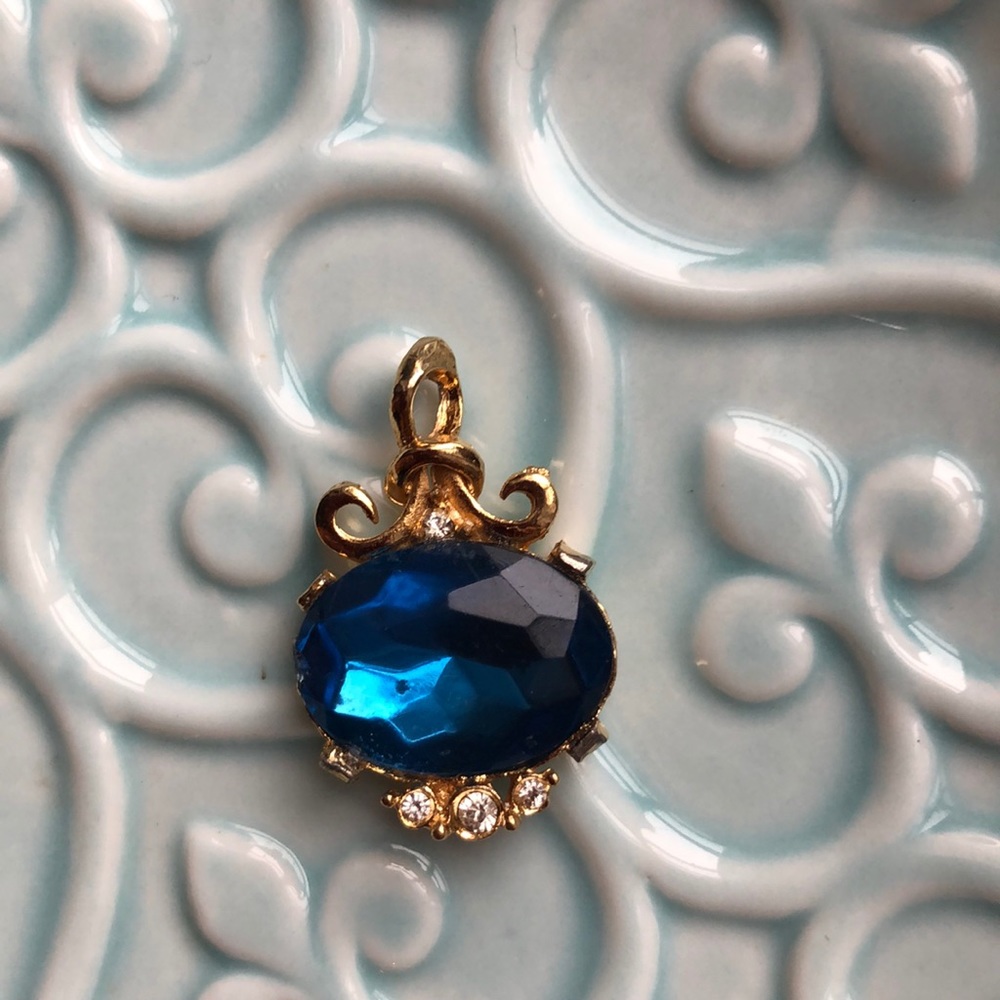 BOGO Faux Gold & Diamond blue pendant for necklace